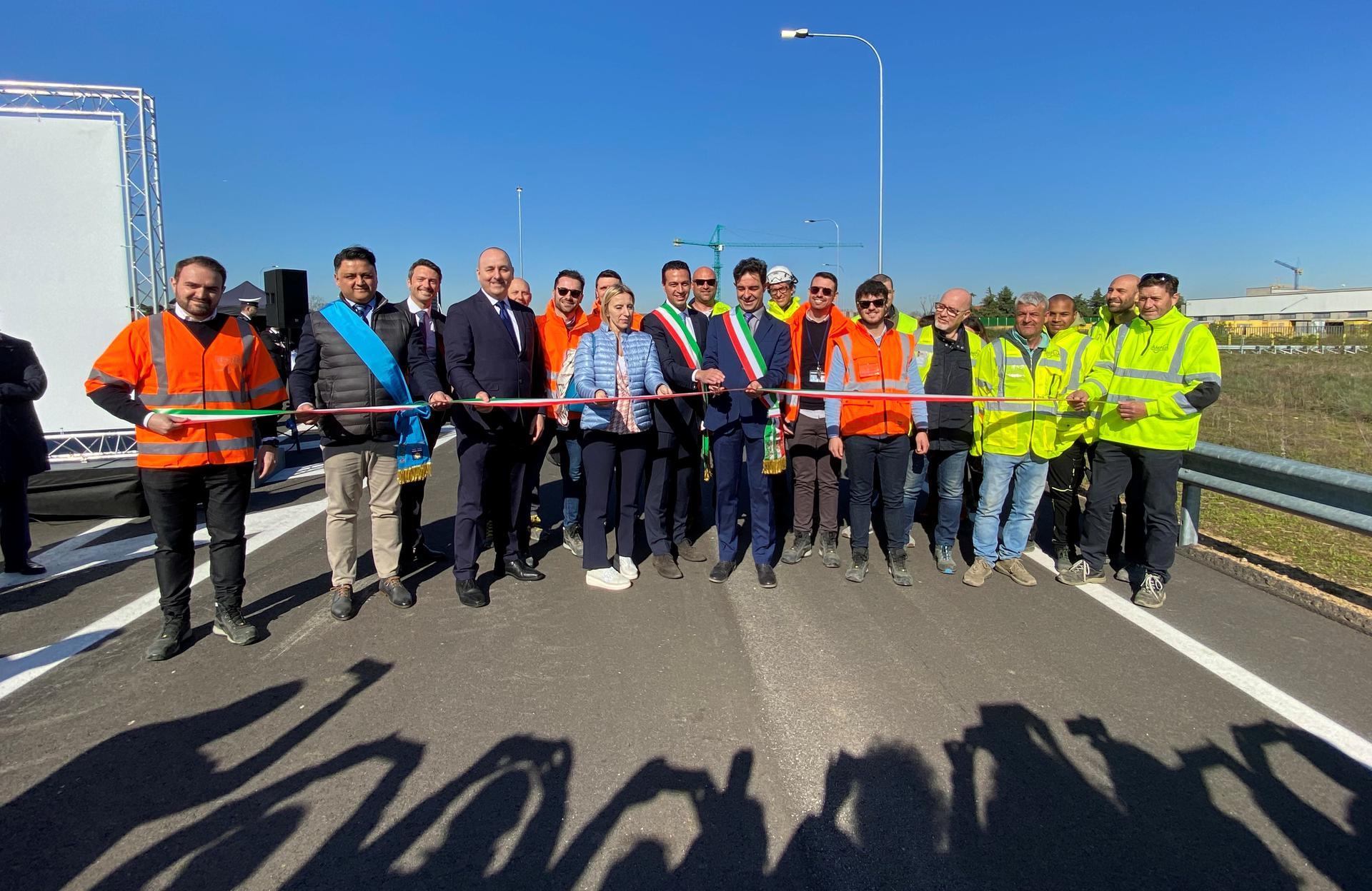A Lui è Dovuto Il Progetto A8, PROGETTO DI POTENZIAMENTO: APRE AL TRAFFICO LA NUOVA STRADA DI