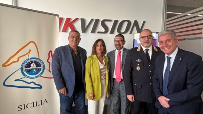 Anvu_Hikvision_falso documentale_ (1)