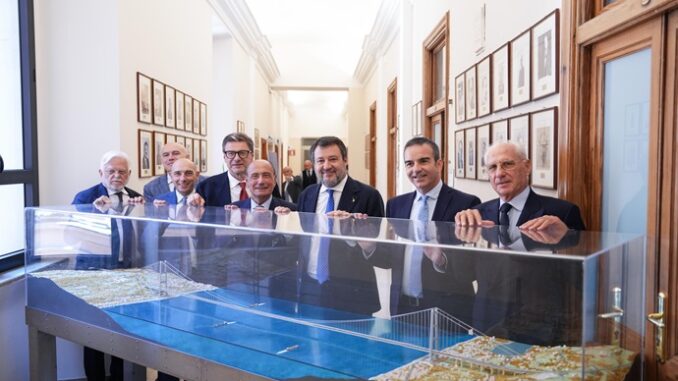 Firma Accordo di programma su ponte sullo Stretto (002)