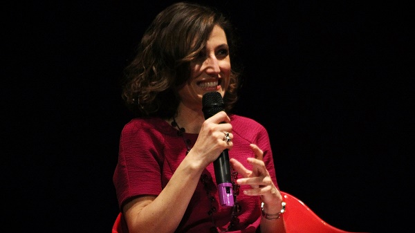 Ornella Sgroi che cura la direzione artistica della rassegna (002)