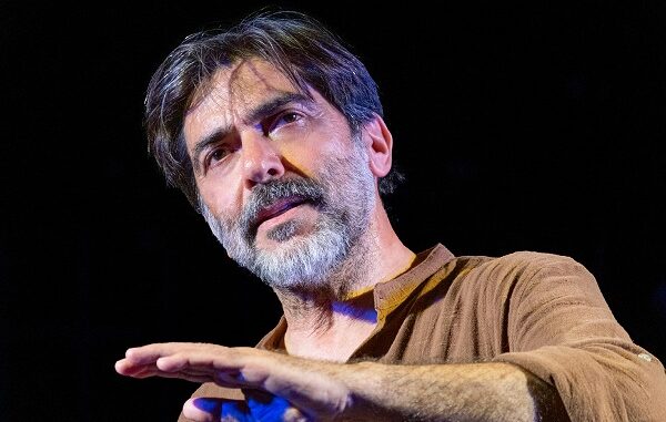 Sergio Vespertino Essere non essere_media (002)
